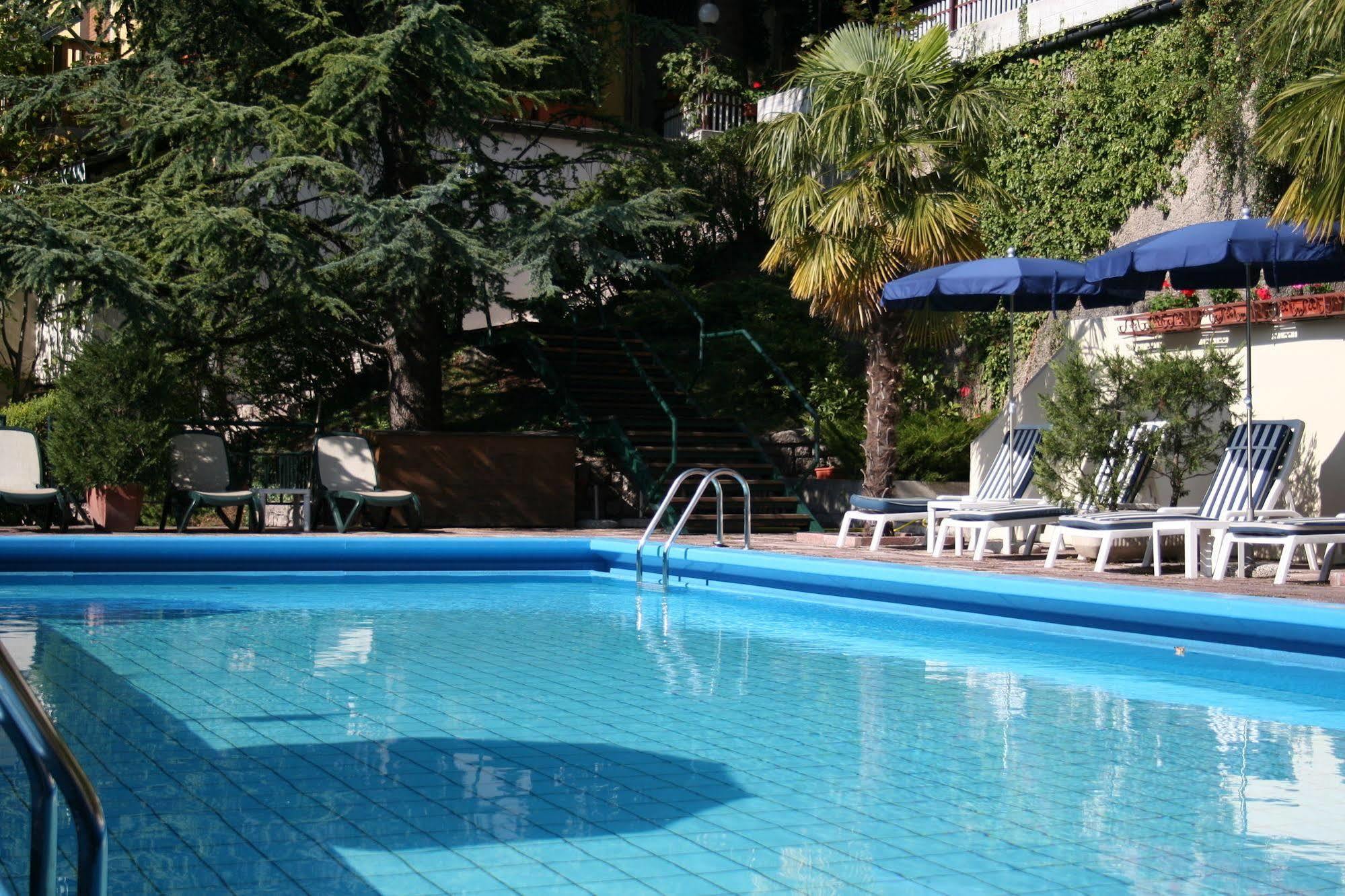Hotel Miralago Wellness - Adults Only Molveno Exterior photo